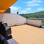 Penthouse S Terasou - Rezidencia Mineral Апартаменты