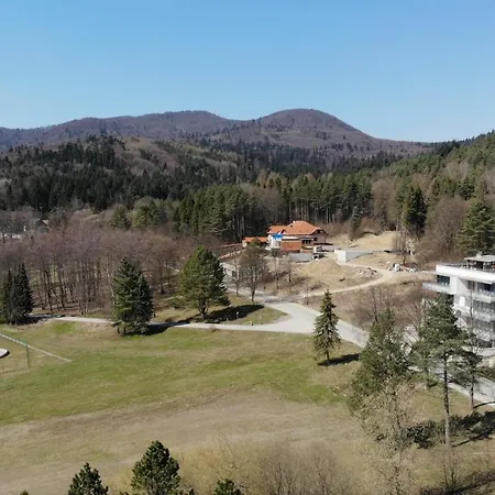Penthouse S Terasou - Rezidencia Mineral Daire