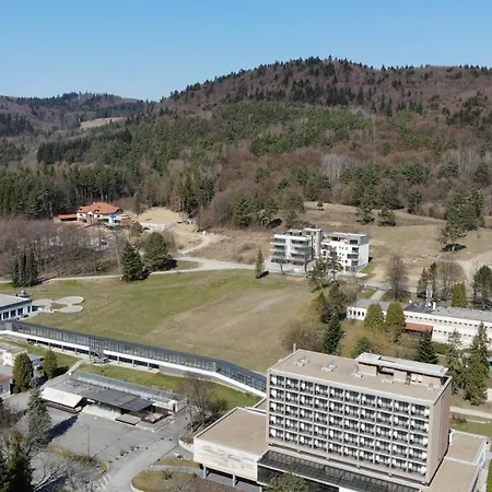 Penthouse S Terasou - Rezidencia Mineral