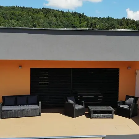 Penthouse S Terasou - Rezidencia Mineral דירה