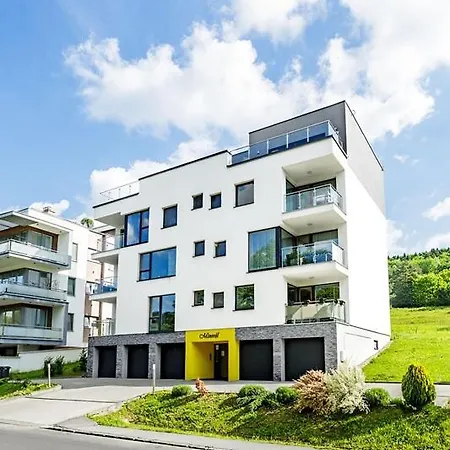 Penthouse Rezidencia Minerál S Terasou Appartamento *